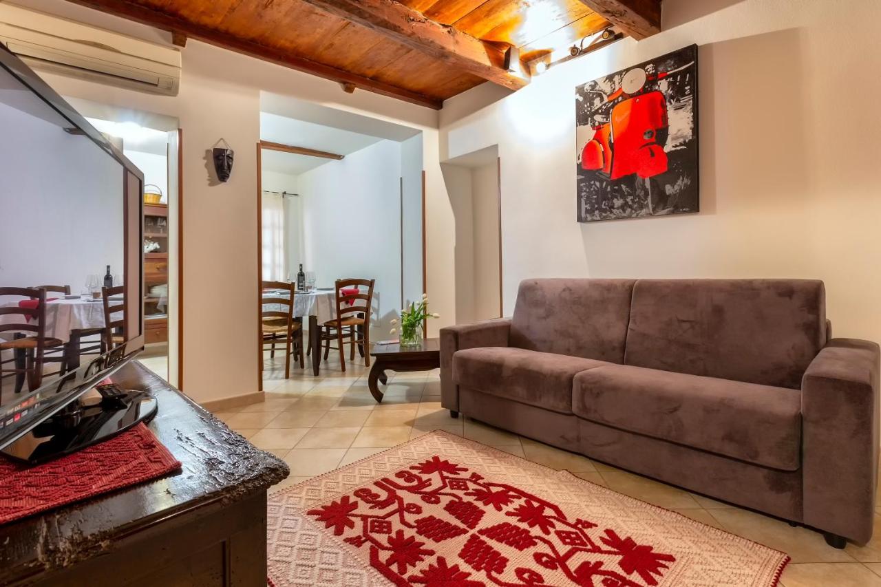 Nonno Efisio Apartment Old Town Альгеро Экстерьер фото